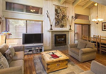 Mammoth And Racquet By Grand Mammoth 3* Mammoth Lakes
