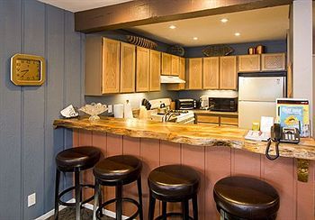 Mammoth And Racquet By Grand Mammoth Resort Mammoth Lakes